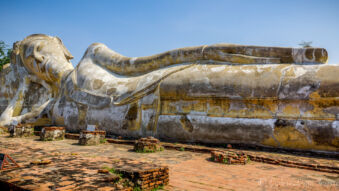 Reclining Buddha Wat Lokayasutharam
